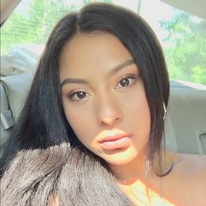 Meet your Posher, Nancy